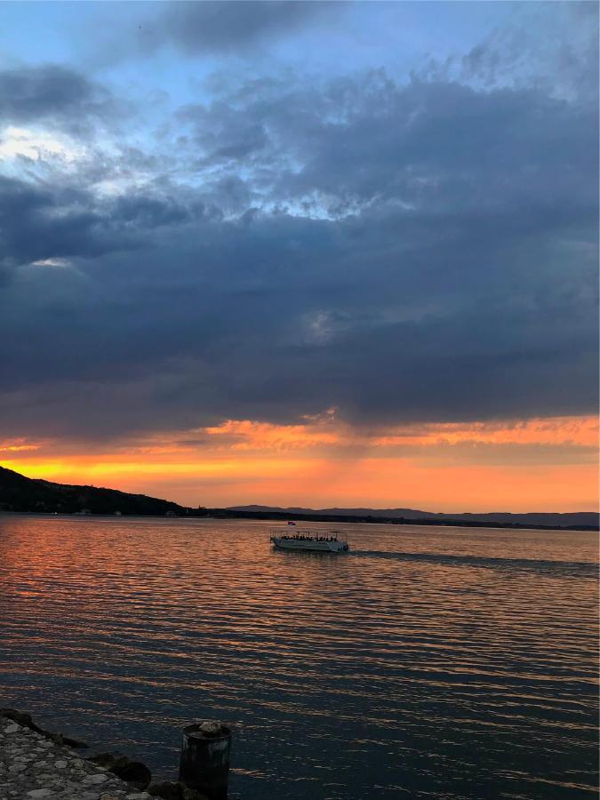 Appartamento Soba Milojkovic Golubac Esterno foto