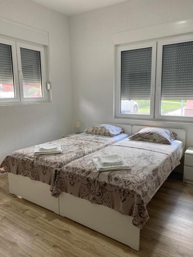 Appartamento Soba Milojkovic Golubac Esterno foto